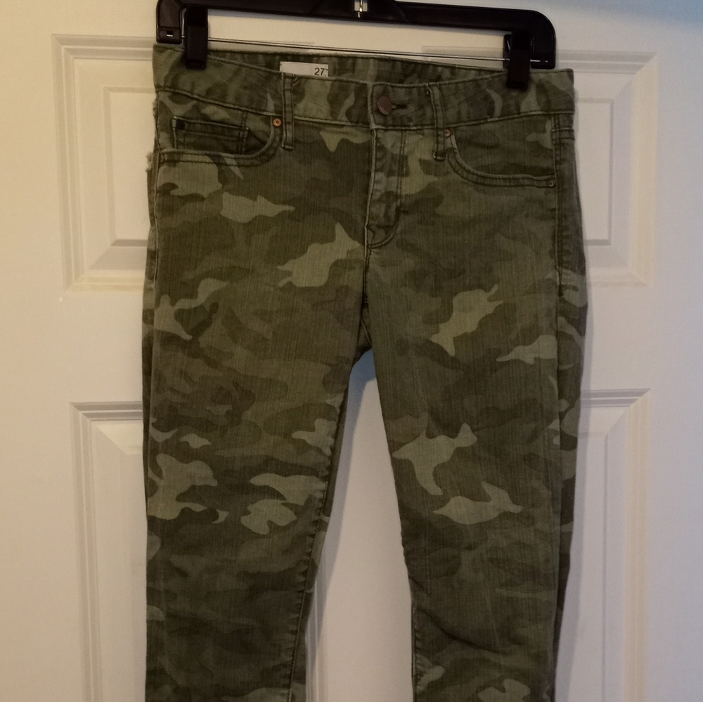 Juniors Gap jeans